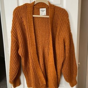 NWT Abercrombie sweater cardigan XL